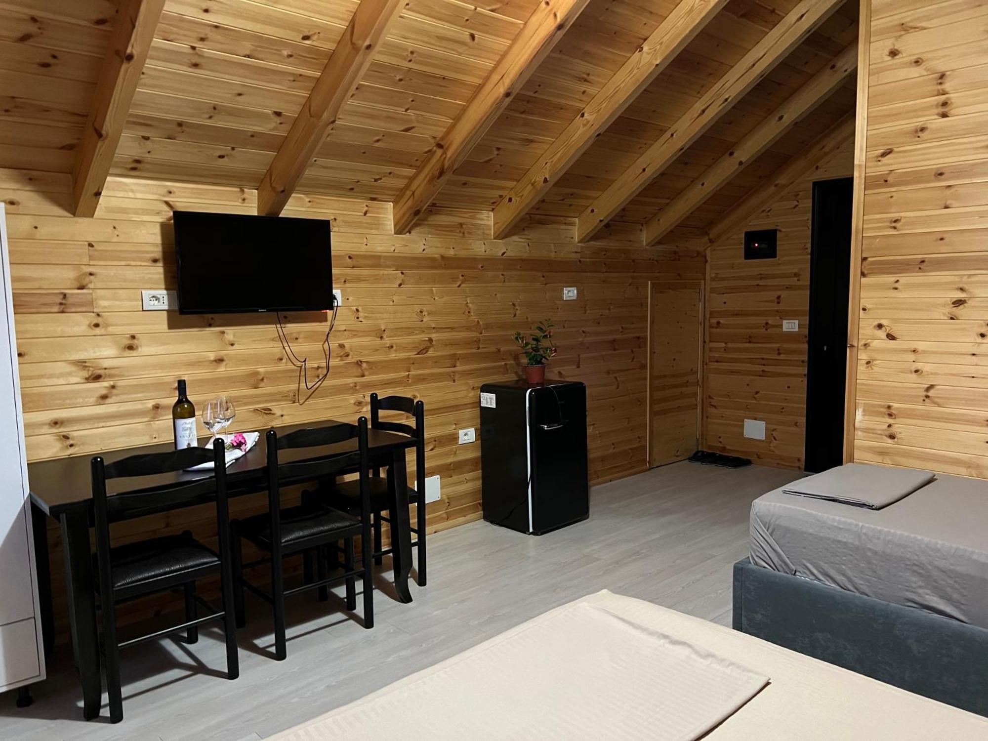 Beni Rooms Tale Lezhë 외부 사진